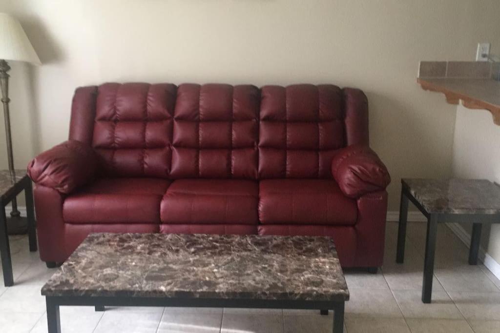 Cozy 3bdr 2bth 1st Floor Unit