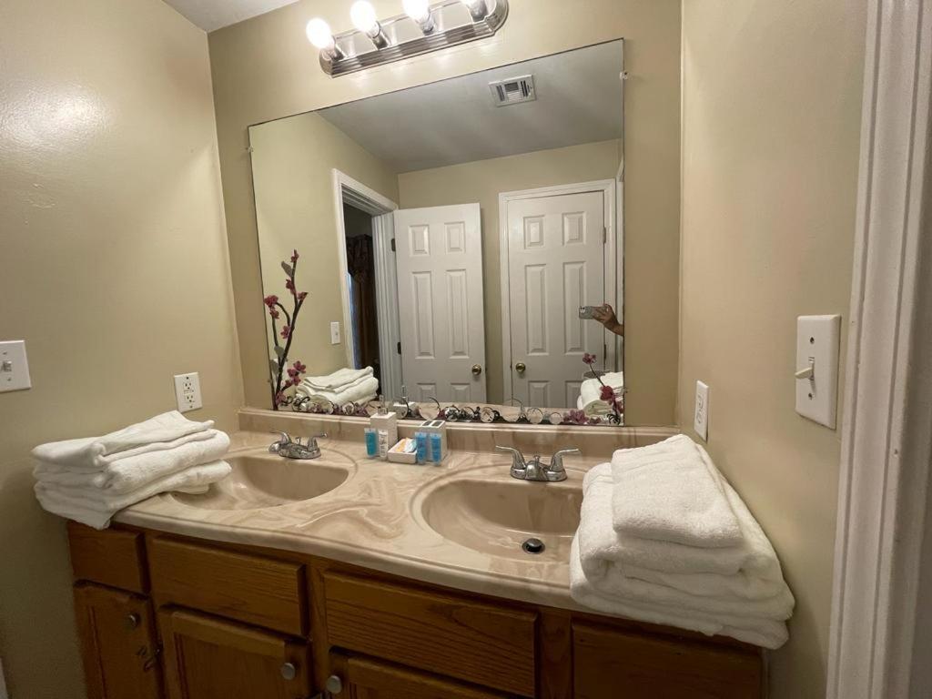 Cozy 3bdr 2bth 1st Floor Unit New Orleans