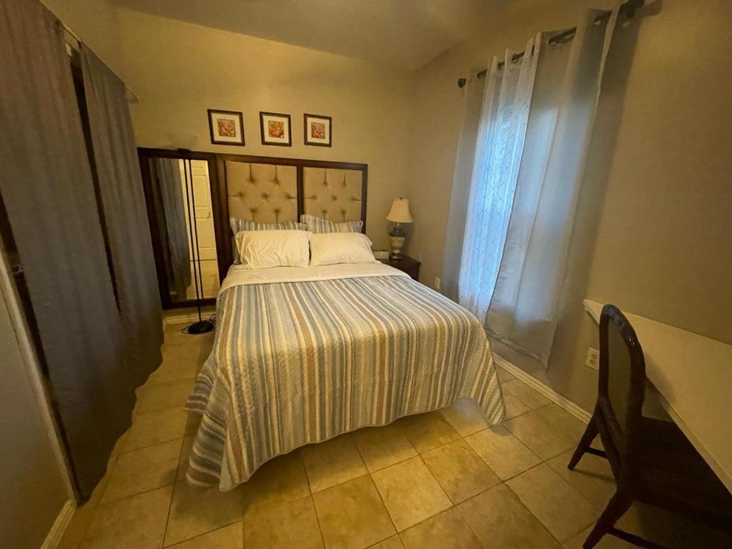 Cozy 3bdr 2bth 1st Floor Unit New Orleans