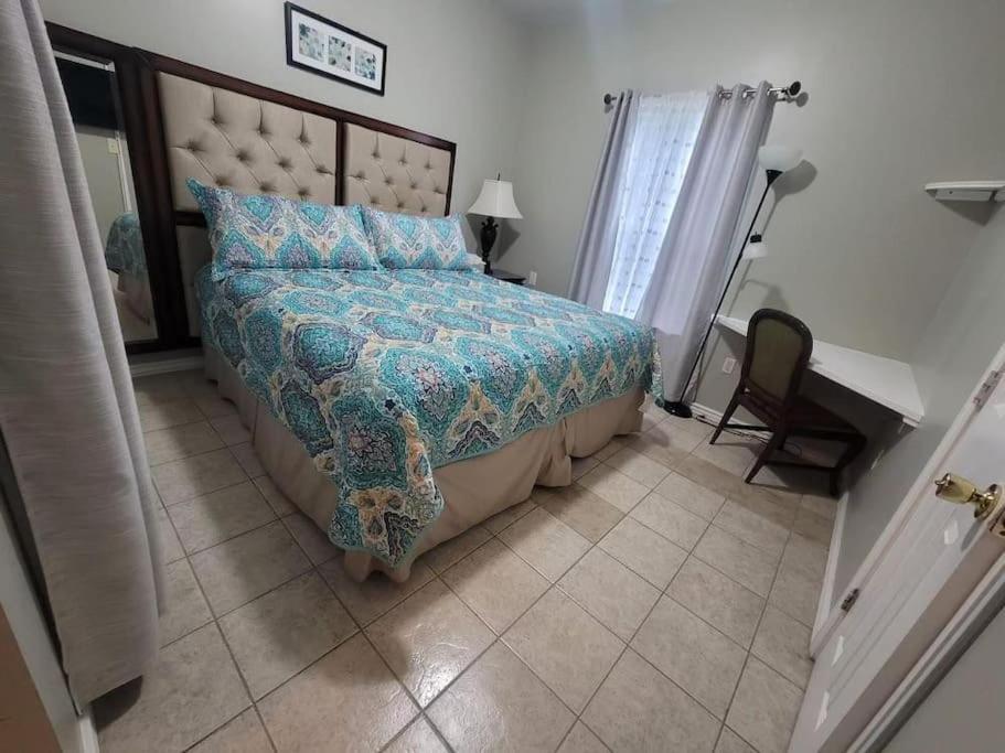 Cozy 3bdr 2bth 1st Floor Unit New Orleans